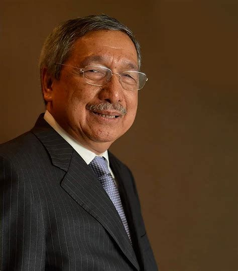 DR. AMABLE R. AGUILUZ V .